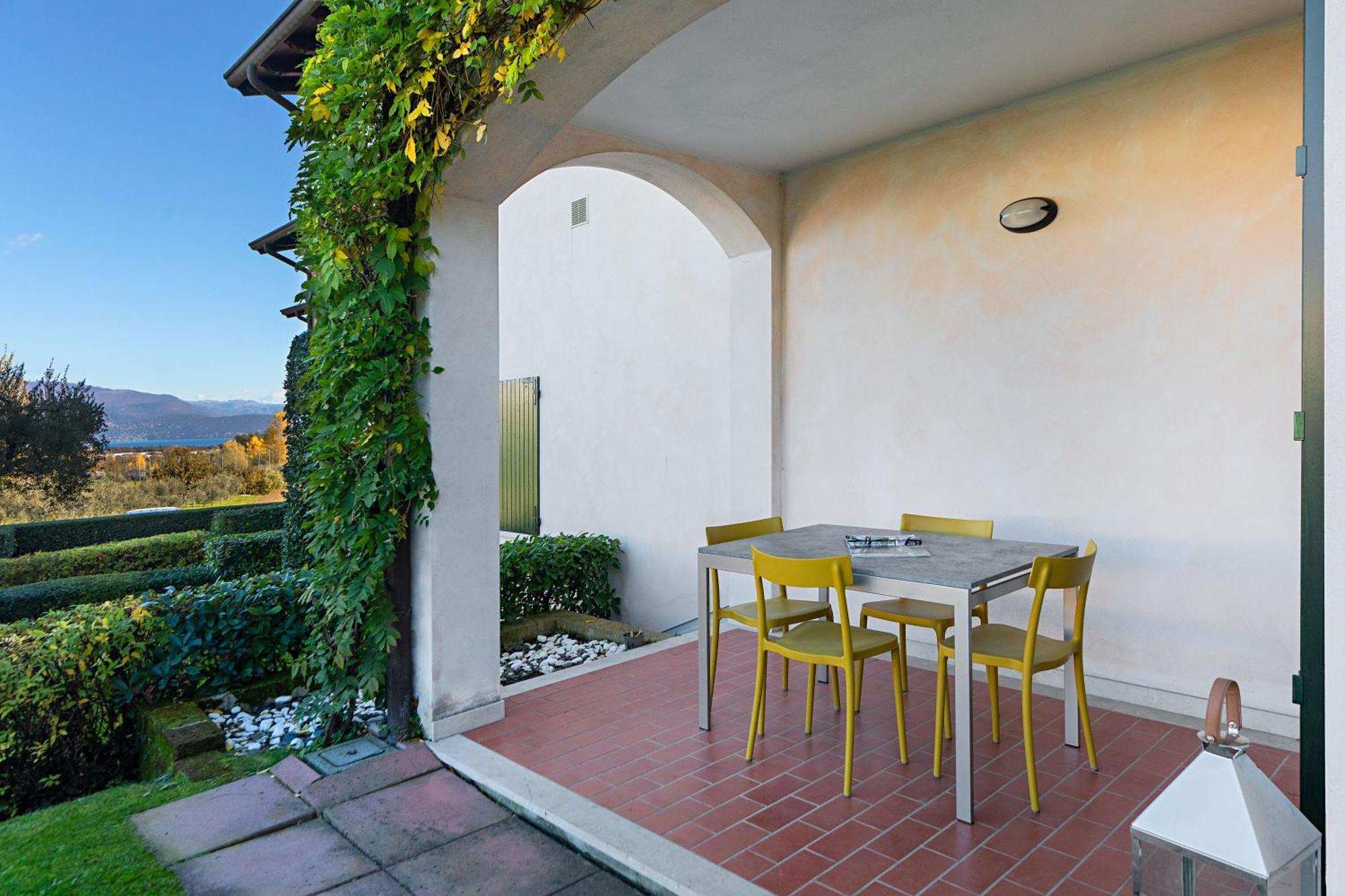 Appartement Le Giare Pt-7 By Wonderful Italy à Polpenazze del Garda Extérieur photo